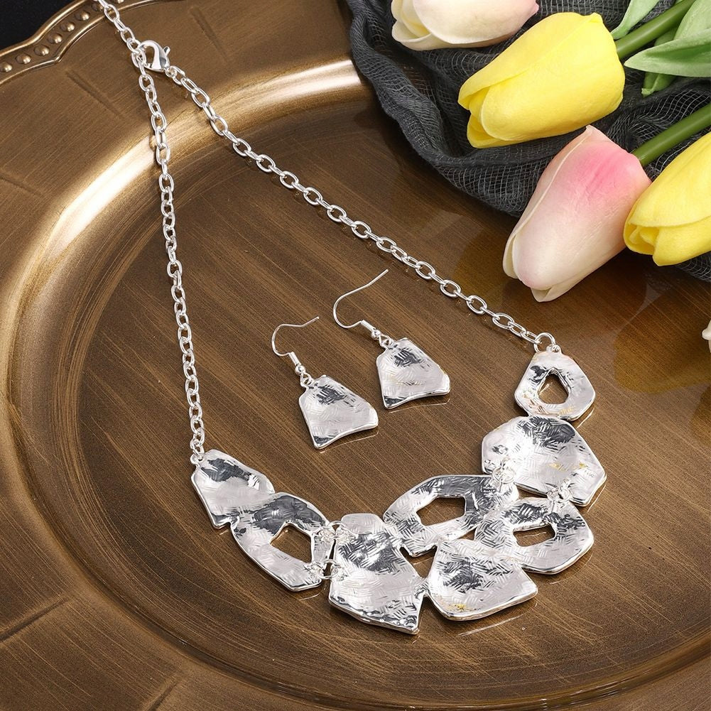 Necklace & Earrings Set – Green