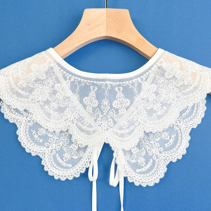 Embroidered Detachable Collar – White