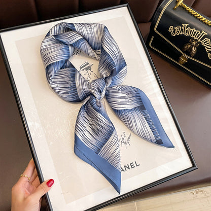 Foulard effet soie pour femme 70 × 70 cm