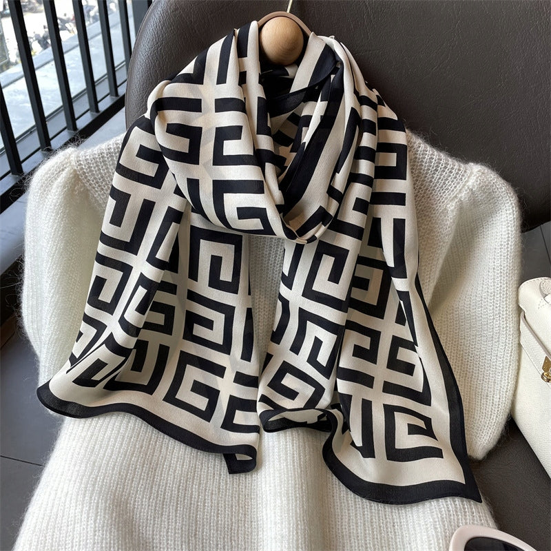 Silk-Effect Scarf 180 × 90 cm – Black & Beige