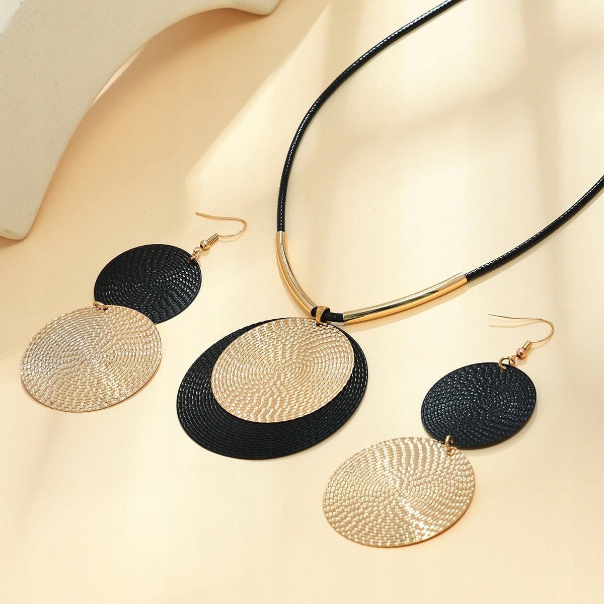 Beautiful Circle Necklace and Earrings — Statement Jewellery for Weddings
