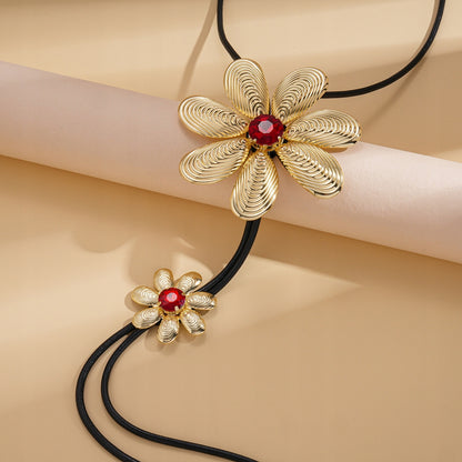 Collier pour femme à fleur – doré