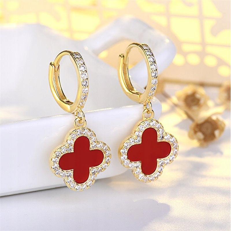 Boucles d’oreilles à zircons pour femme – rouge