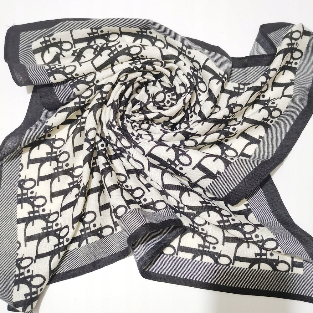 Silk-Effect Square Scarf 70 × 70 cm