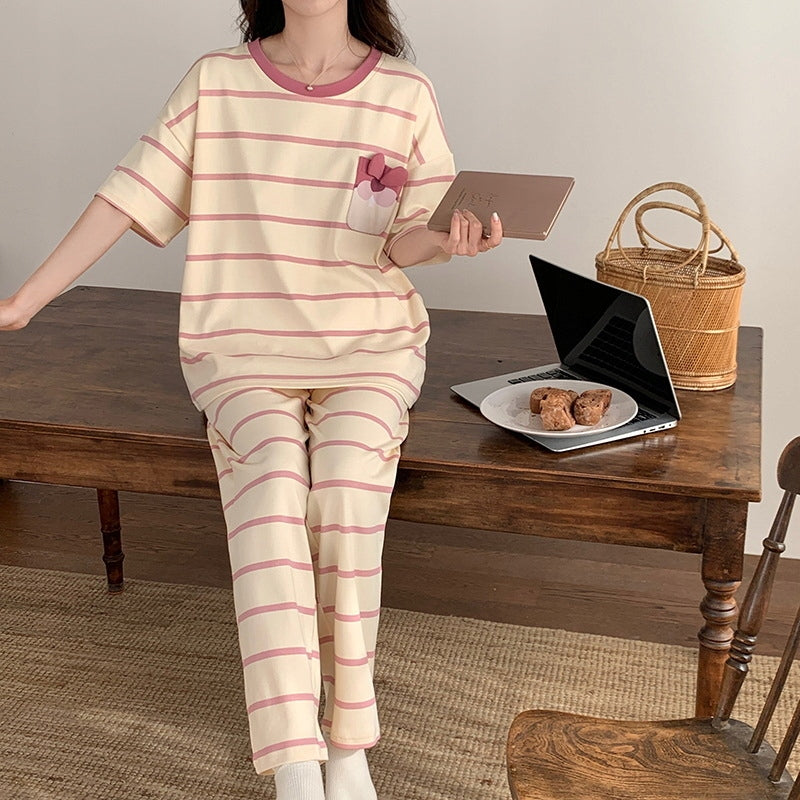 Damenpyjama – rosa gestreift mit Schleife