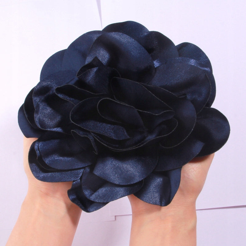 20 cm Satin-Effect Rose Brooch – Black & Pink
