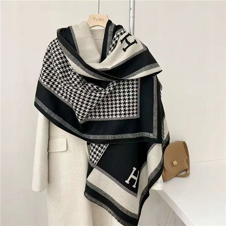 Damen-Winterschal 180 × 66 cm – beige und schwarz