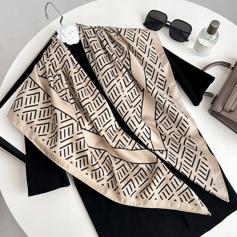 Silk-Effect Square Scarf 90 × 90 cm – Beige & Black
