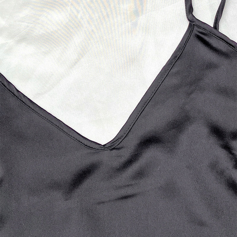 Damen-Satinpyjama – fünfteiliges Set in Schwarz