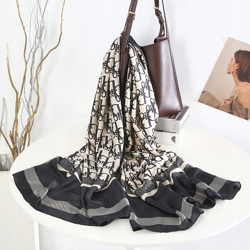 Silk-Effect Scarf 180 × 90 cm – Black & White