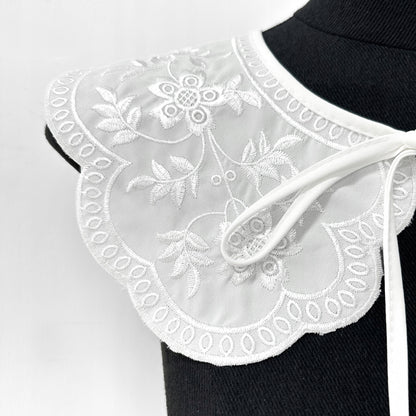 Embroidered Detachable Collar – White