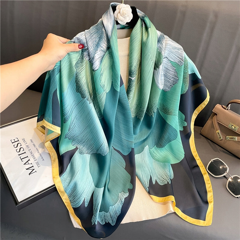 Silk-Effect Scarf 180 × 90 cm – Green