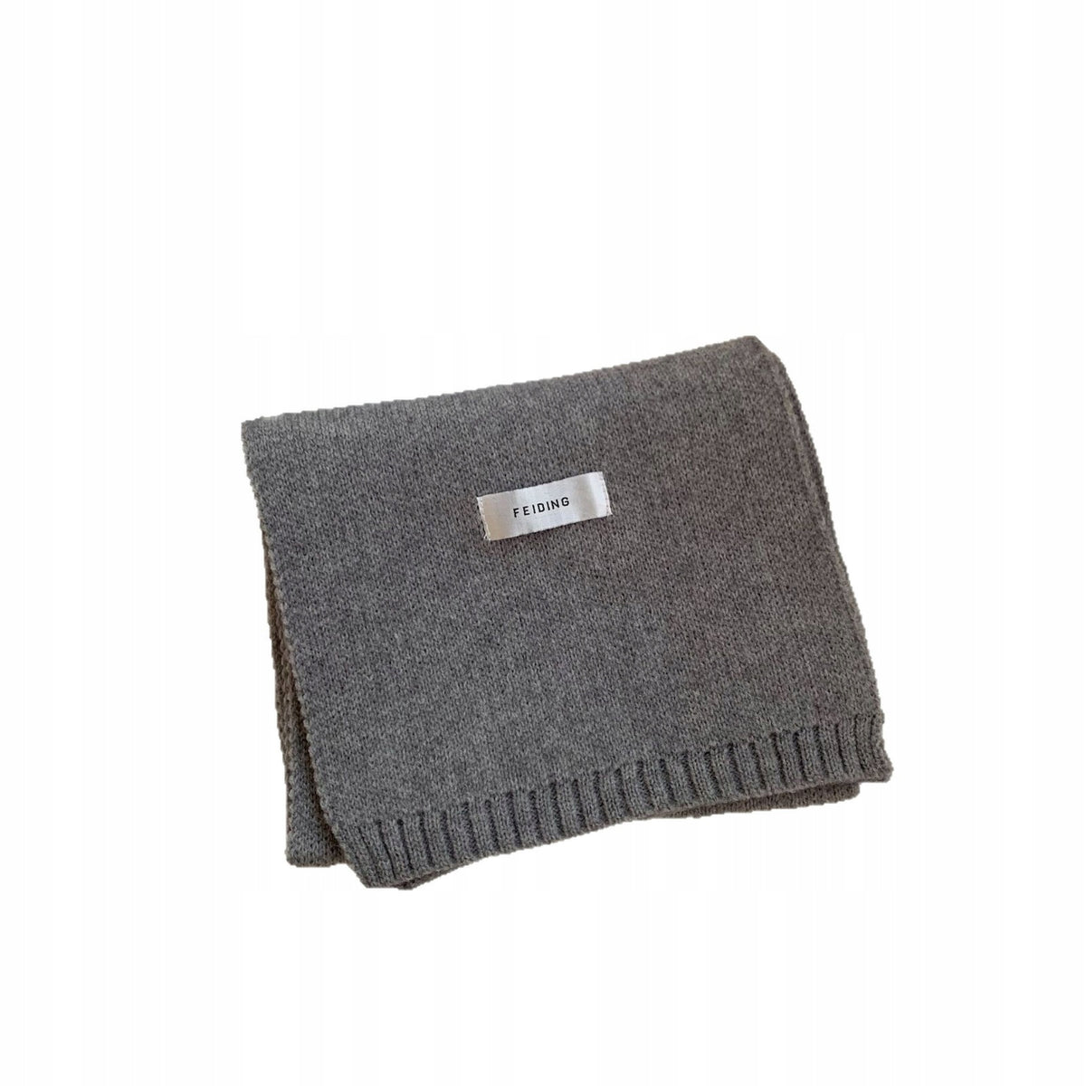 Écharpe d’hiver pour femme 160 × 22 cm – gris