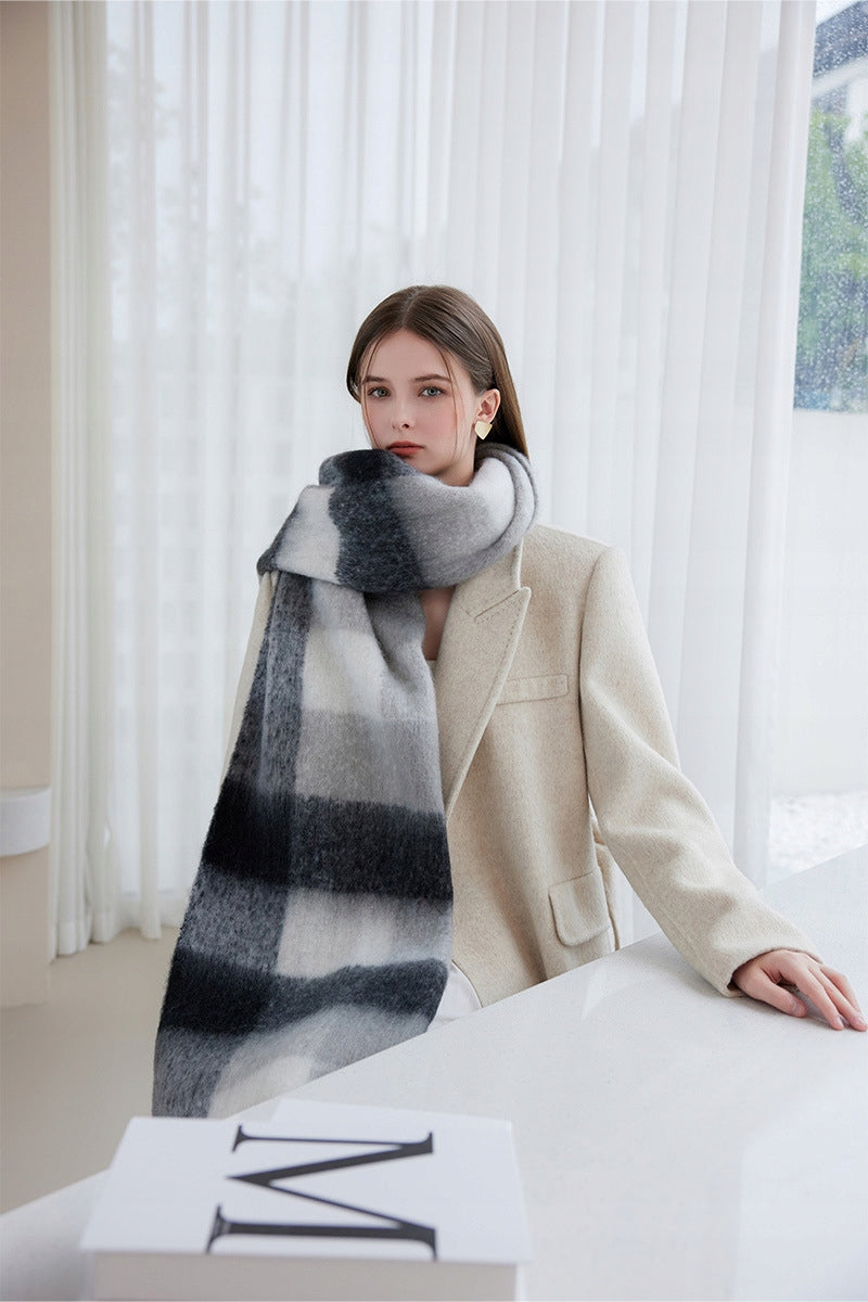 Écharpe d’hiver pour femme 200 × 40 cm – blanc