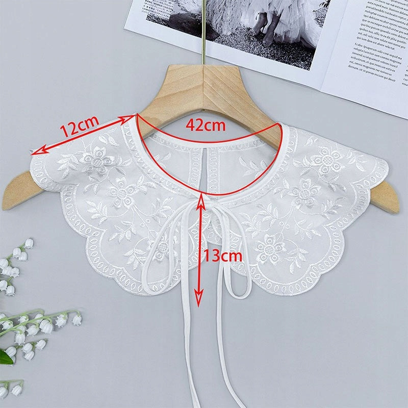 Embroidered Detachable Collar – White