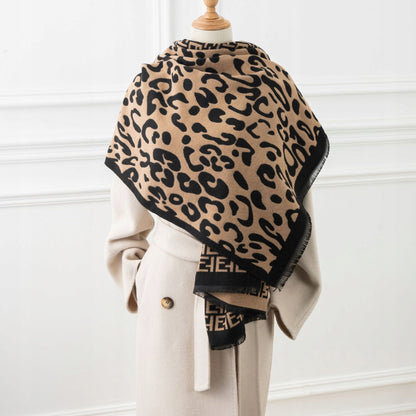 Women's Elegant Warm Winter Scarf — Leopard Print, 180×66