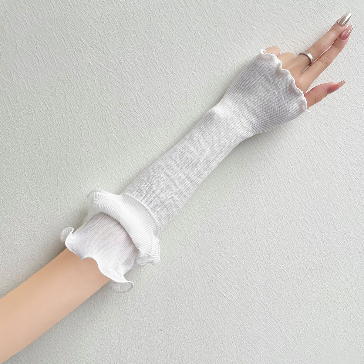 Women's Detachable Cuffs – White