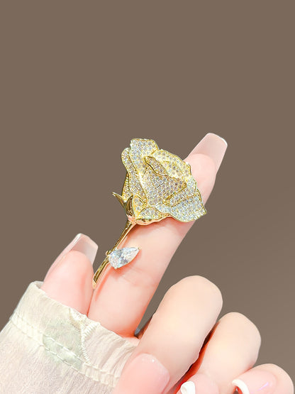 Broche rose à zircons – doré et rose