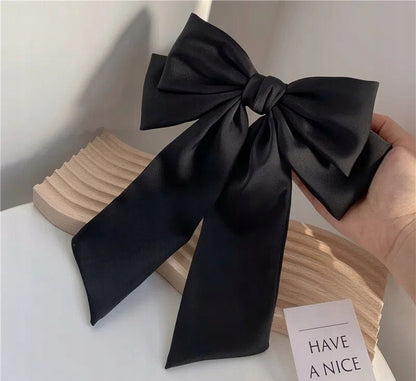 Hair Claw Clip with Bow – Black