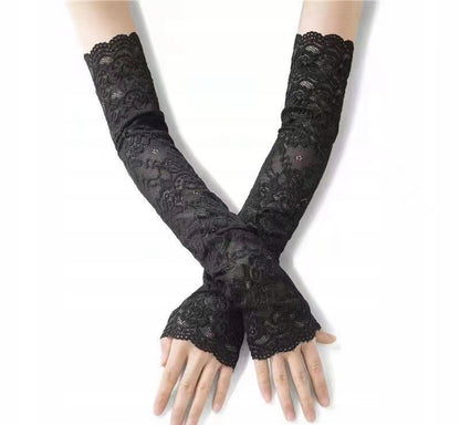Detachable Lace Cuffs – Black
