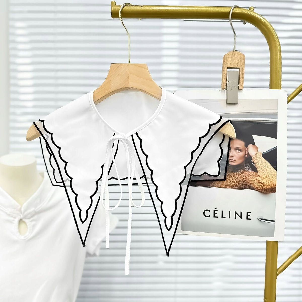Modern Elegant White Tie-on Collar — Fashion Accessory