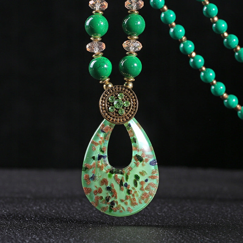 Elegant Glass Bead Pendant Necklace — Decorative Jewellery for Special Occasions