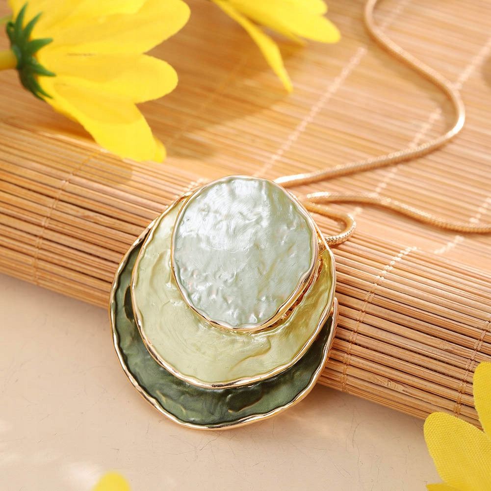 Conjunto: collar y pendientes – verde