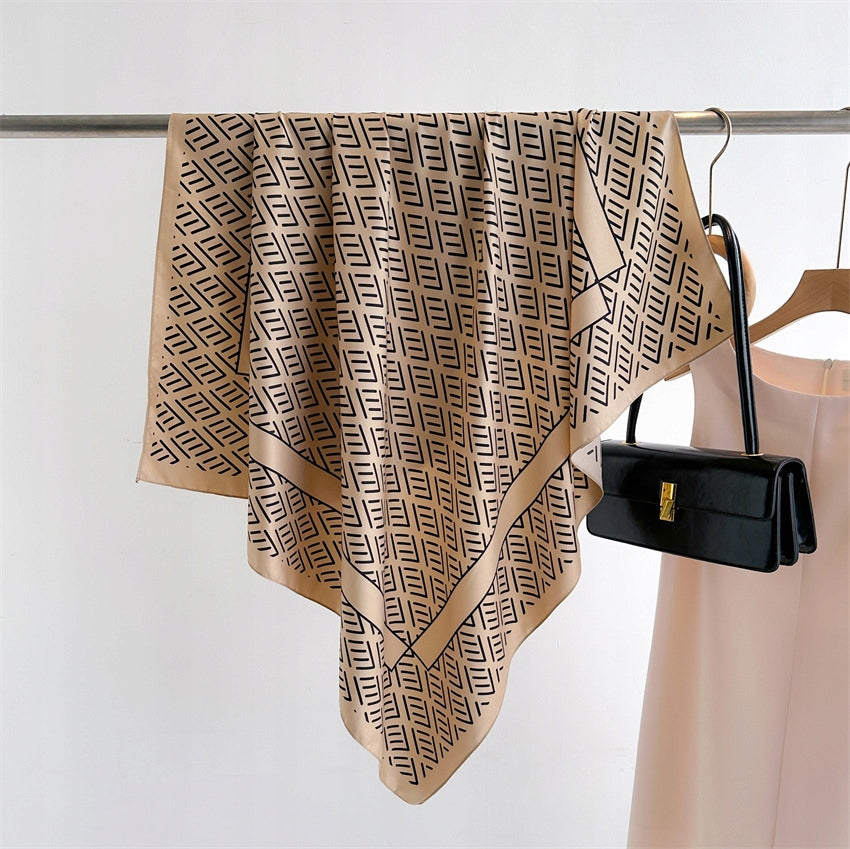 Silk-Effect Square Scarf 90 × 90 cm – Beige & Black
