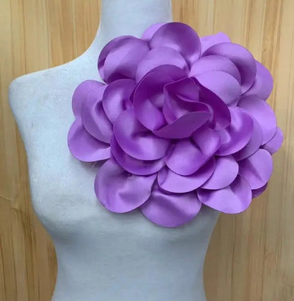 Broșă trandafir din satin 20 cm – liliachie și roz