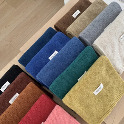 Écharpe d’hiver pour femme 160 × 22 cm – gris