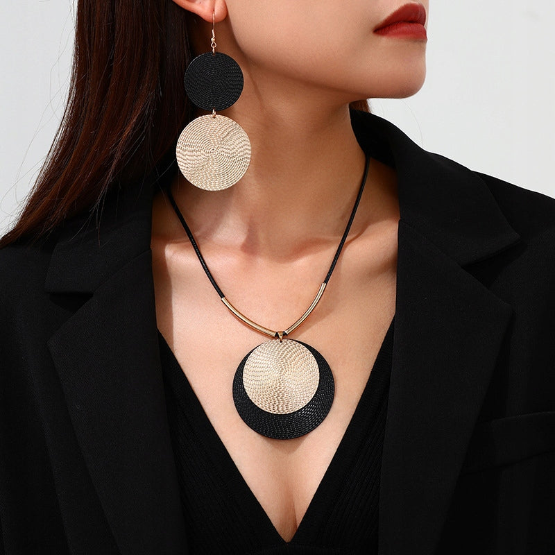 Beautiful Circle Necklace and Earrings — Statement Jewellery for Weddings
