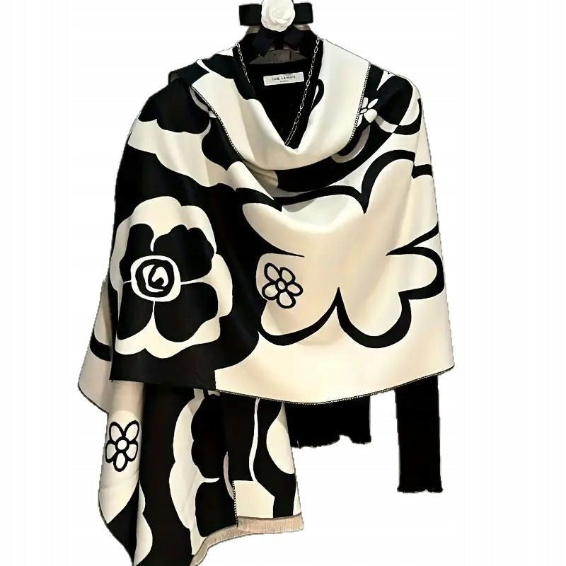 Women's Winter Scarf 180 × 90 cm – White & Black