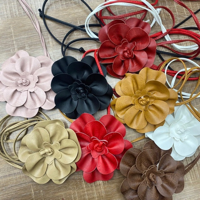Flower Tie Belt – Brown