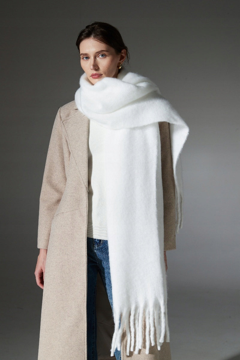 Écharpe d’hiver pour femme 200 × 40 cm – blanc
