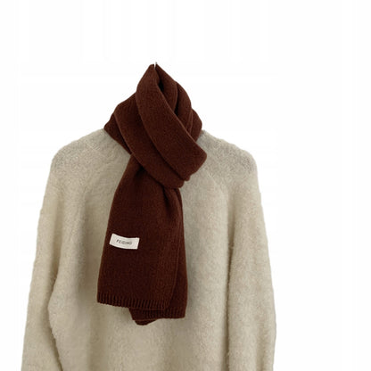 Écharpe d’hiver pour femme 160 × 22 cm – marron