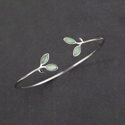 Elegant Women's Bracelet — Delicate, Understated Jewellery