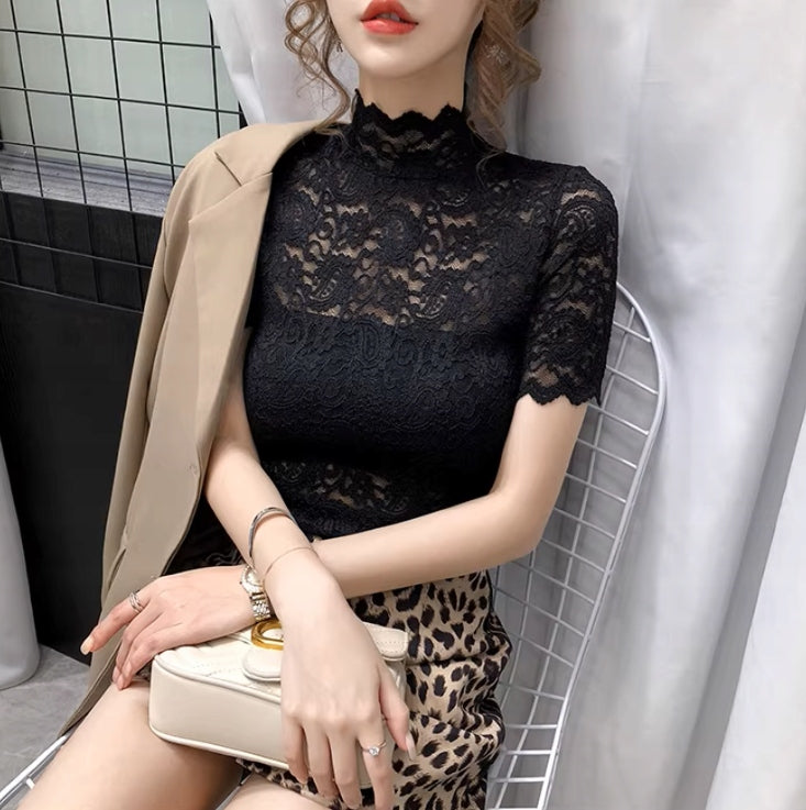 Damen-Spitzenbluse mit kurzen Ärmeln – schwarz