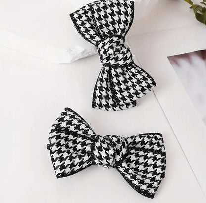 Elegant Black and White Fabric Bow Shoe Clips for High Heels