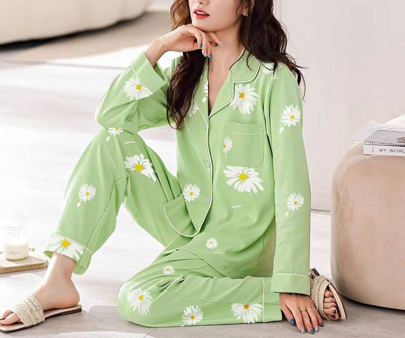 Women's Button-Front Pyjamas — Green Floral Print