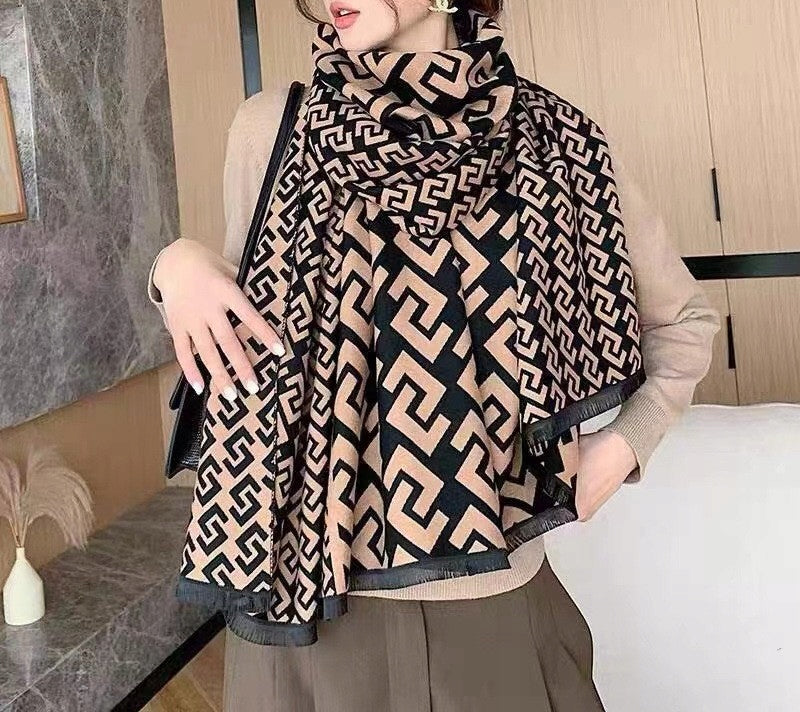 Damen-Winterschal 180 × 66 cm – beige und schwarz