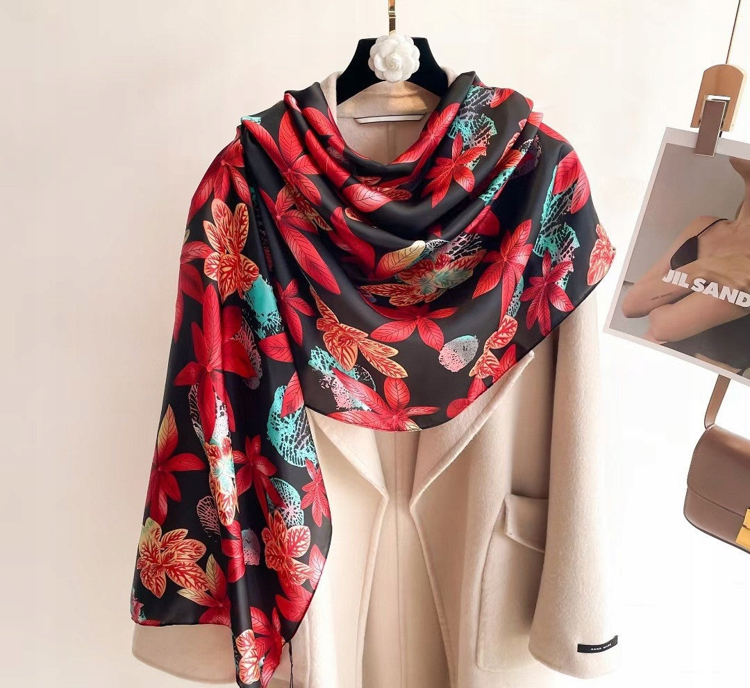 Silk-Effect Scarf 180 × 90 cm – Black & White