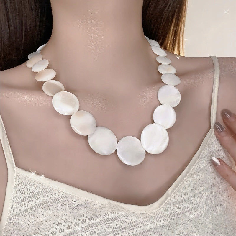 Women's Circle Necklace – Cream
