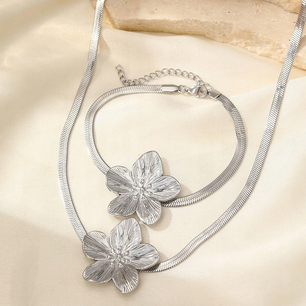 Conjunto: collar y pulsera – plateado