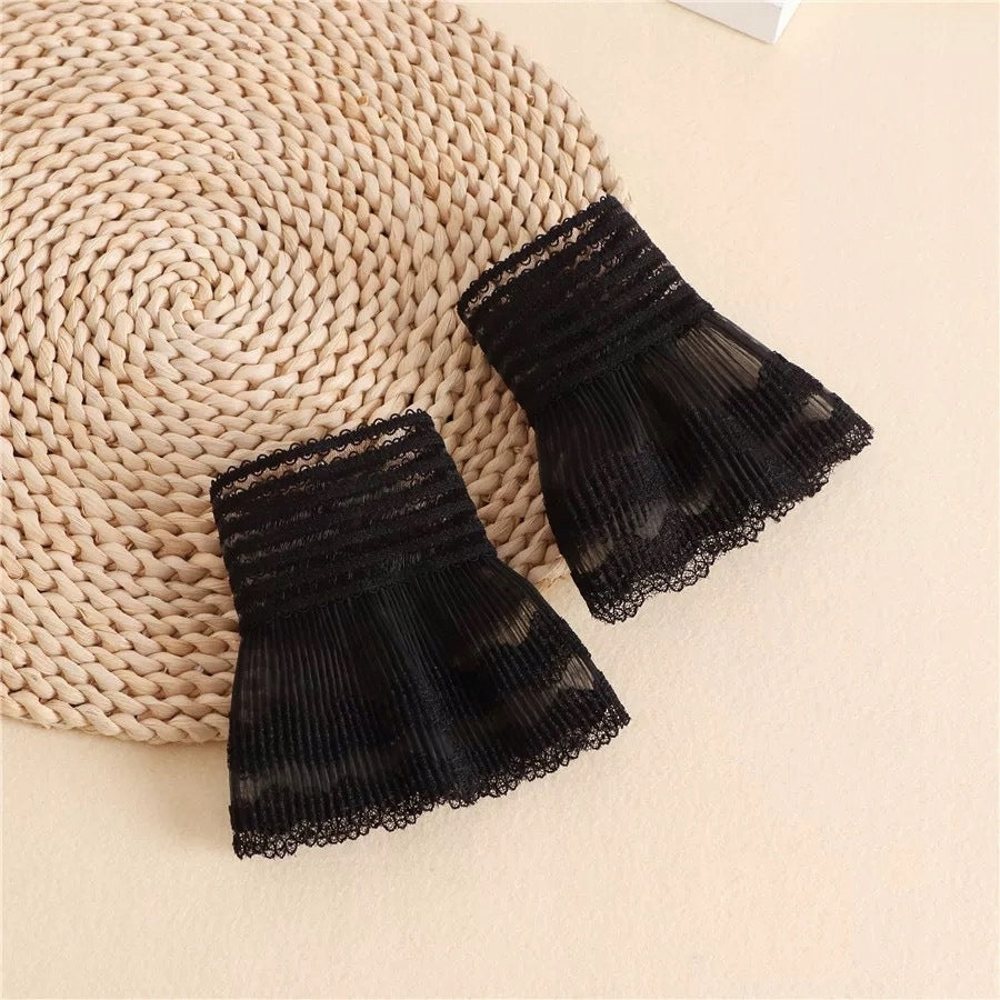 Puños decorativos de encaje – negro