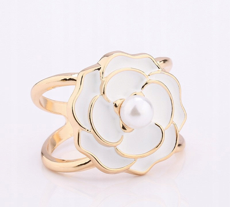 Anneau de foulard fleur – doré et blanc