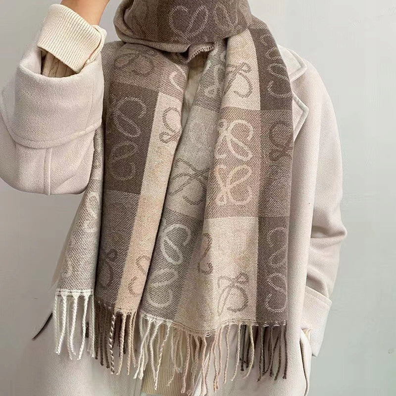 Wool and Cashmere Scarf 180 × 45 cm – Beige