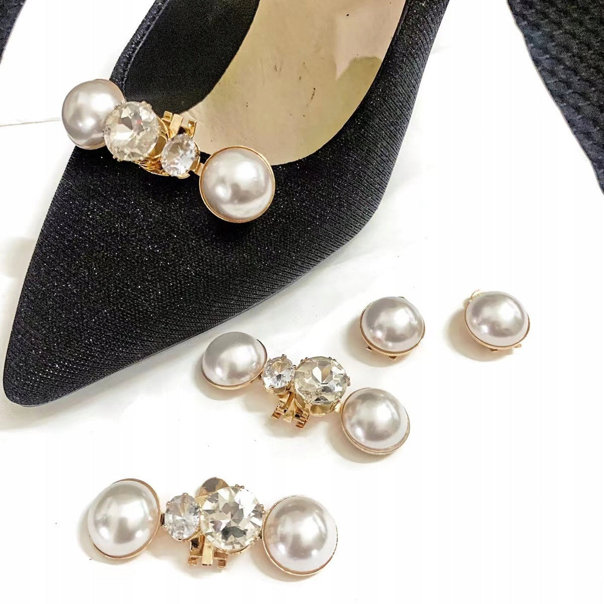 Cubic Zirconia Shoe Clips — Elegant Decorative Accessories for High Heels