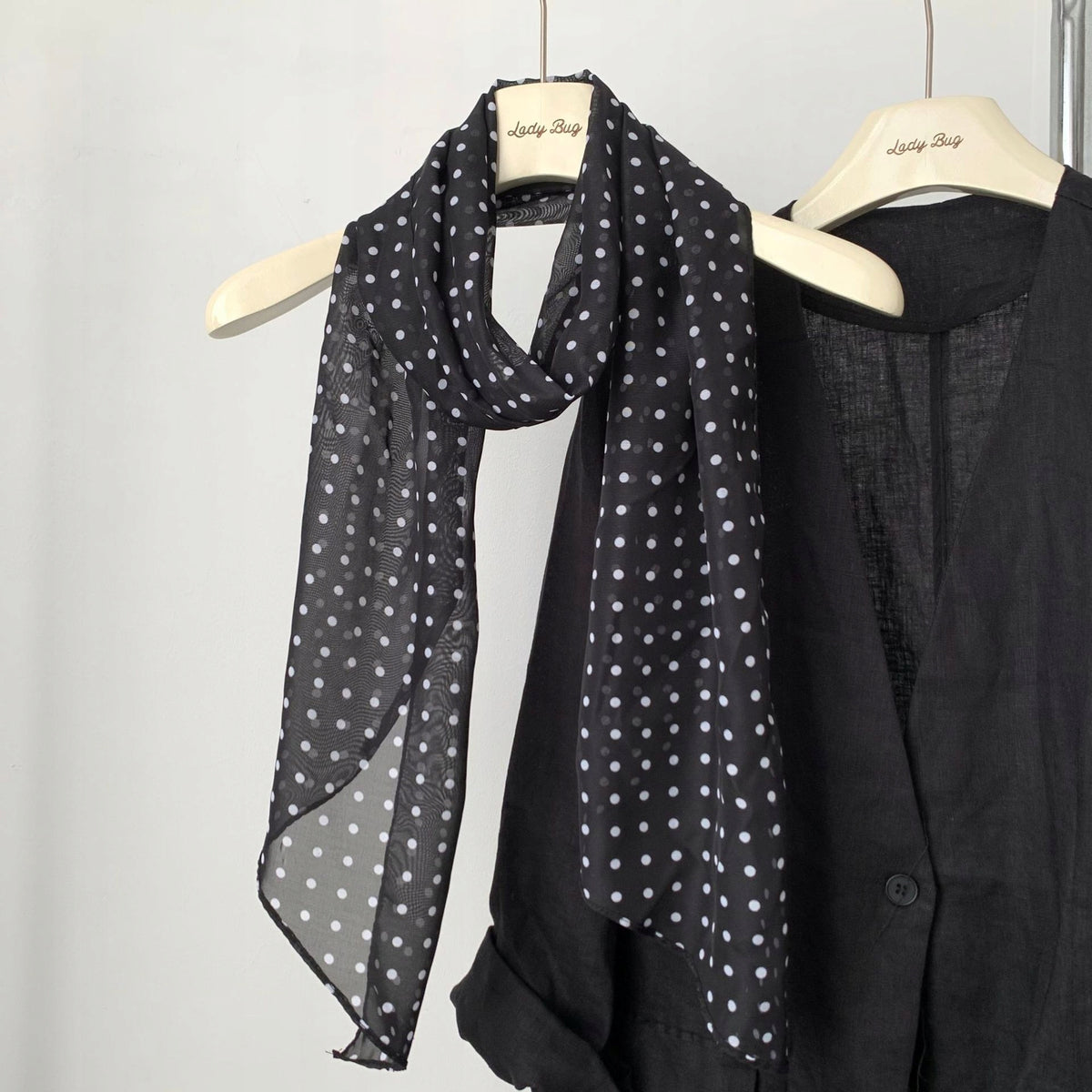 Women's Elegant Long Printed Scarf — Tie Style