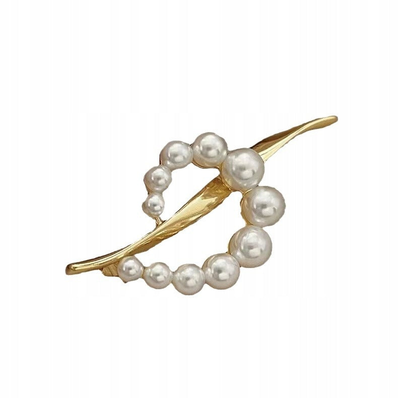 Broche hoja con perlas – blanco