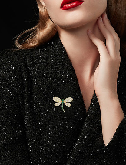 Dragonfly Brooch with Rhinestones – Gold-Tone